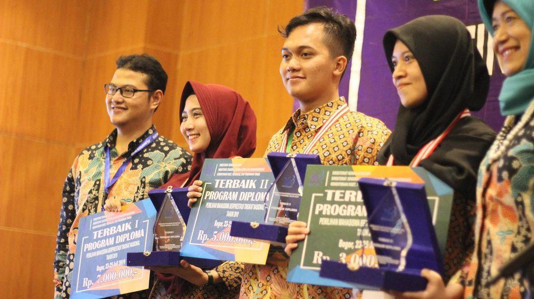 RISTEKDIKTI Indonesia Most Outstanding Student 2019 Documentation 1